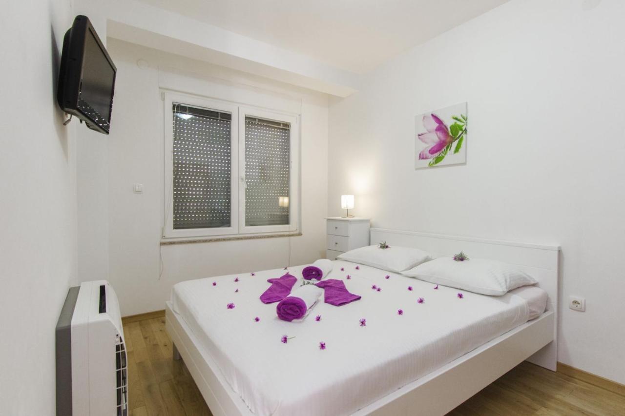 Apartments Lenija Jadrija Eksteriør billede