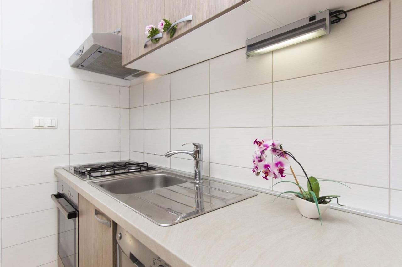 Apartments Lenija Jadrija Eksteriør billede