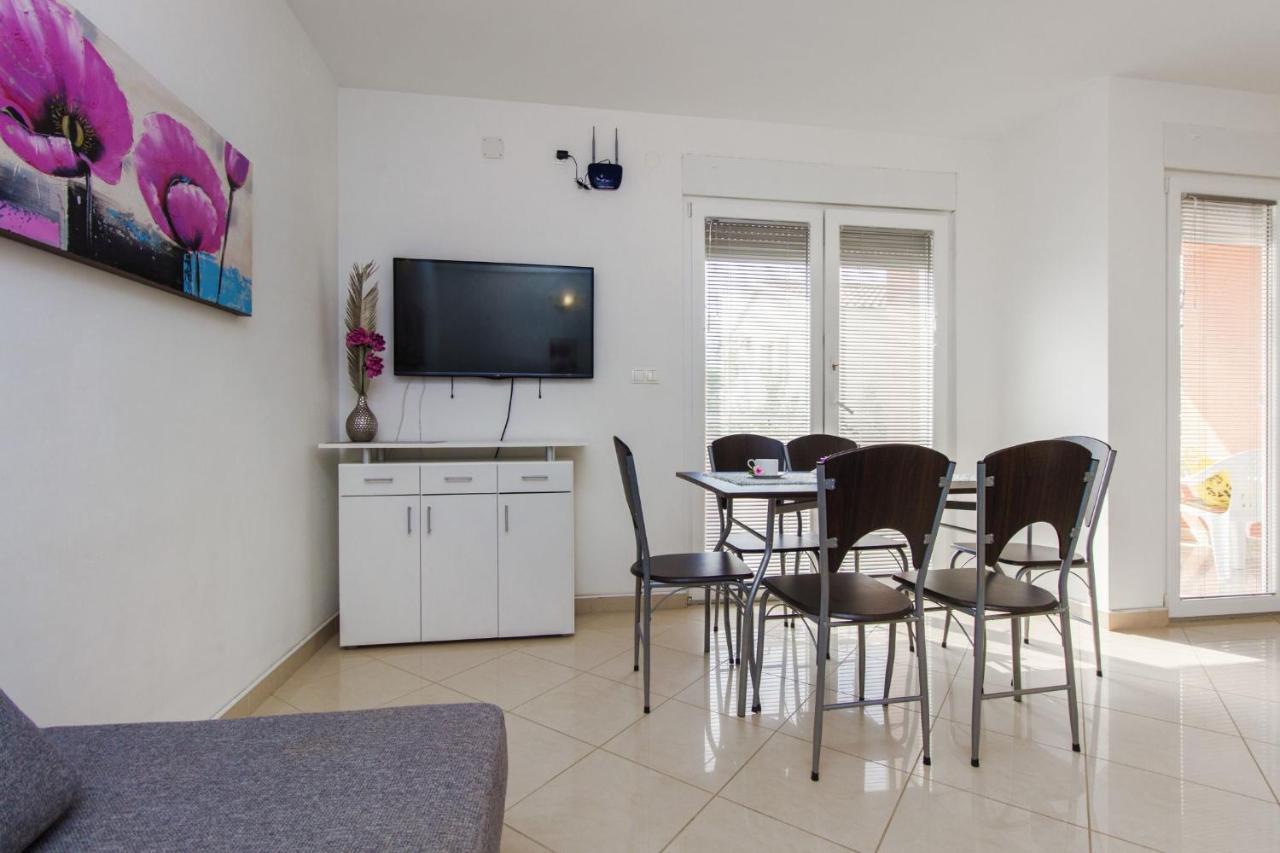 Apartments Lenija Jadrija Eksteriør billede